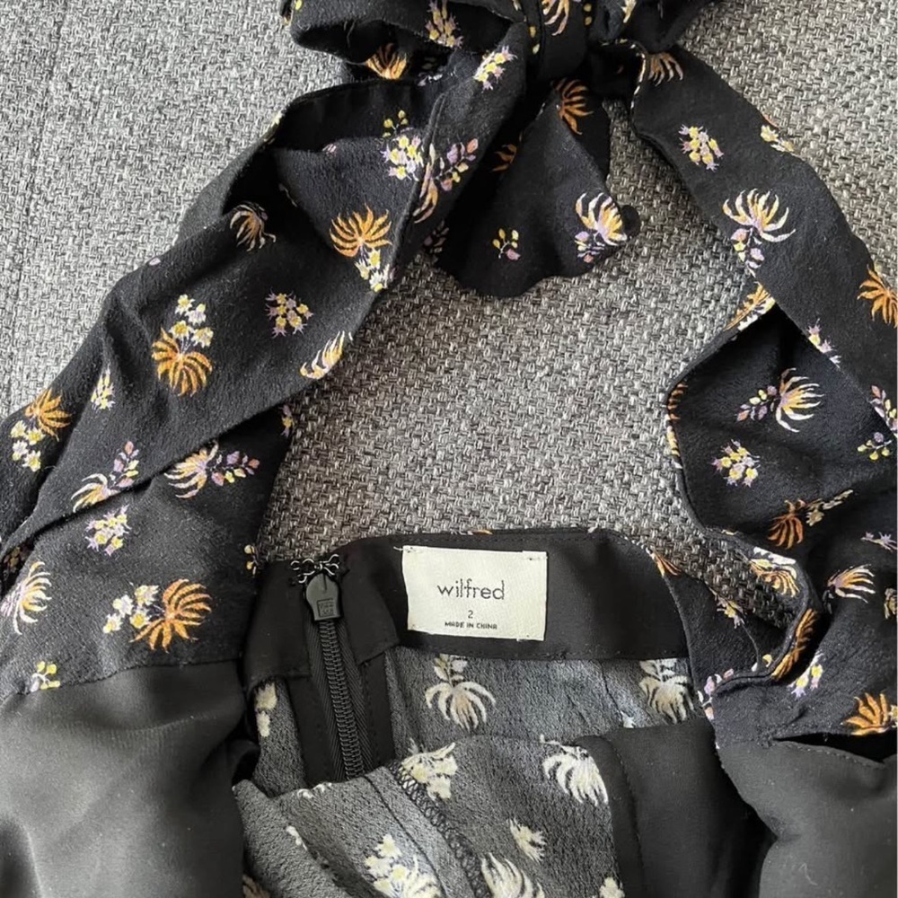 Aritzia Wilfred Black Floral Sleeveless Romper - Picture 6 of 7